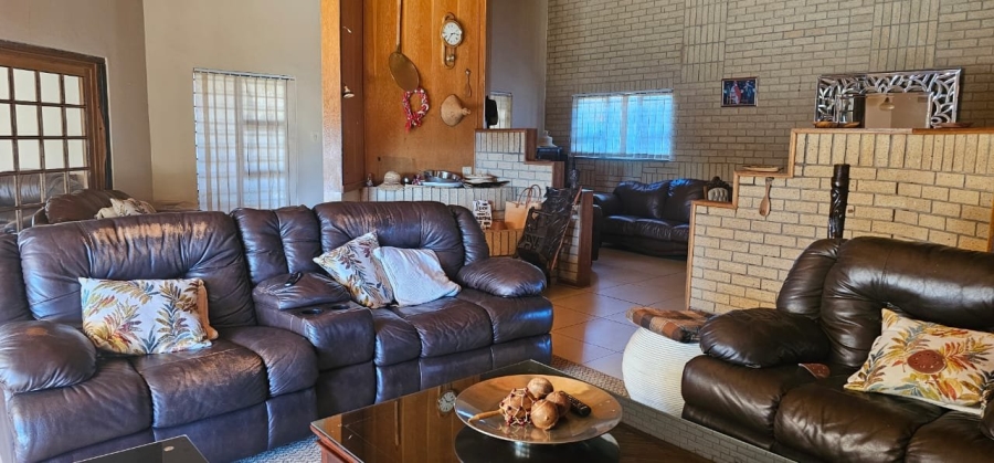 4 Bedroom Property for Sale in Spitskop SH Free State